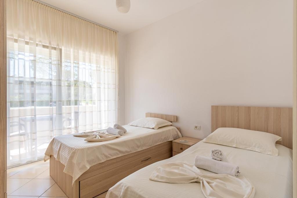 Ajten Apartments Durres Exterior photo